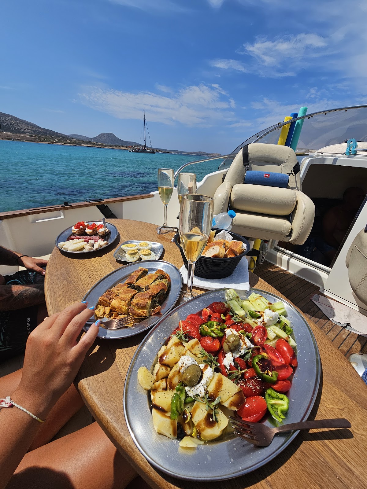 Paros — Paros Boat Cruises Pounta Boat Cruises Boat Tours Private Cruises Luxury Cruises Boat Trip Rent A Boat Paros — galeri