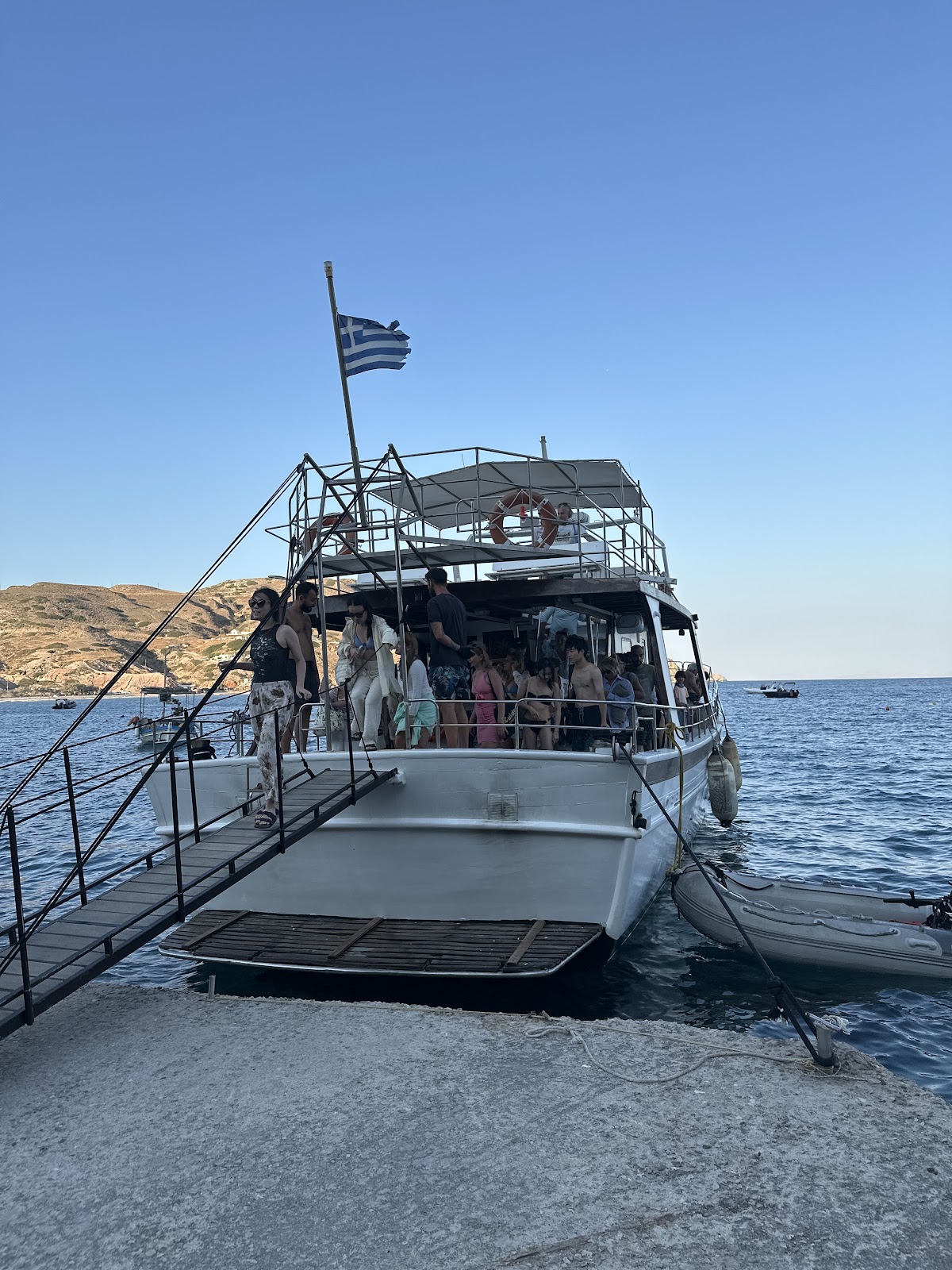 Milos — Zefiros Boat Tours Milos Half Day — galeri