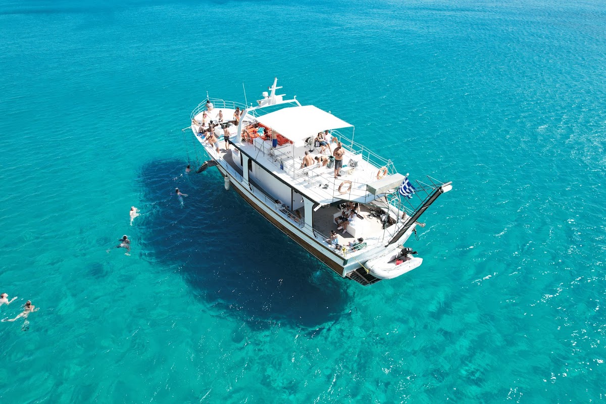 Milos — Zefiros Boat Tours Milos Half Day — gallery