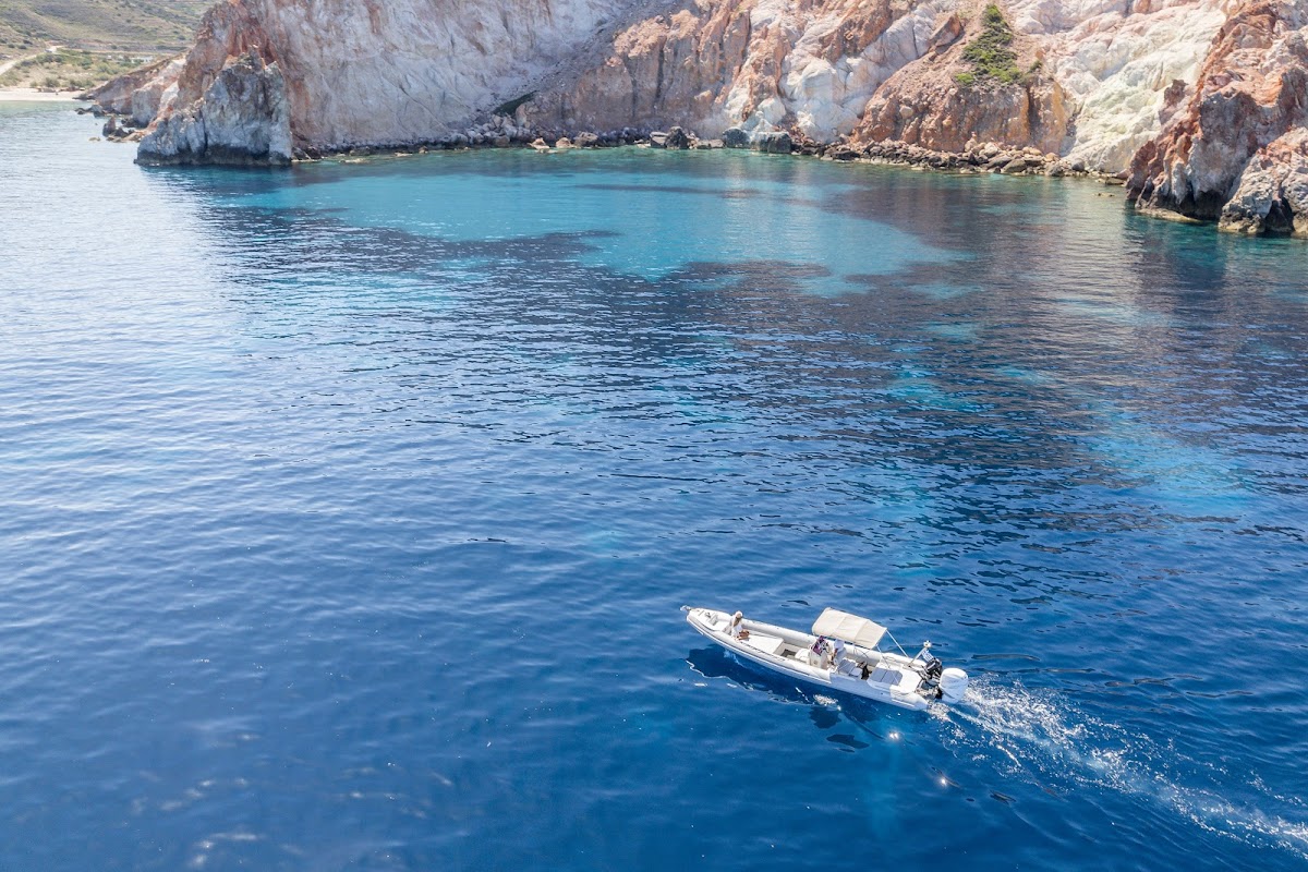 Milos — Milos Charters Rent A Boat And Charters — galeri