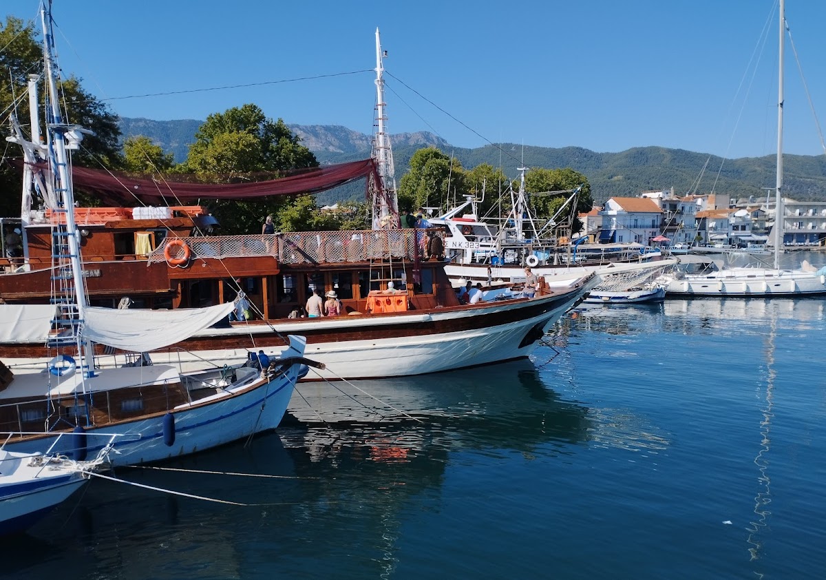 Thassos — Victoria Boat Trip — gallery