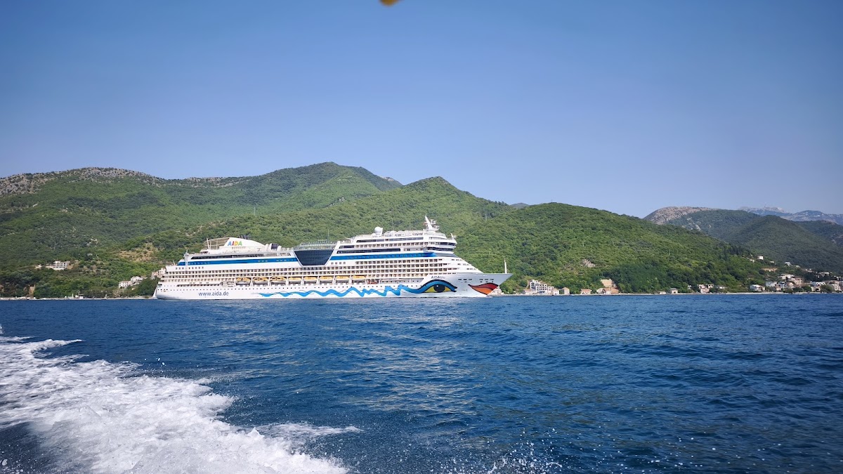 Kotor — Kotor Boat Tours Blue Cave Perast Our Lady Of The Rocks Boka Bliss Boats — gallery