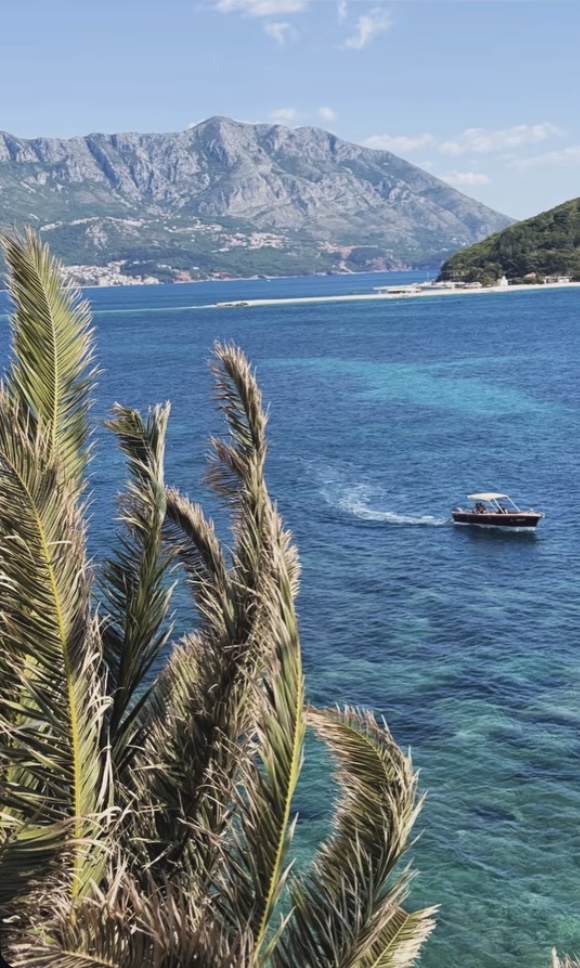 Budva — Private Boat Tour Dolce Far Niente — gallery