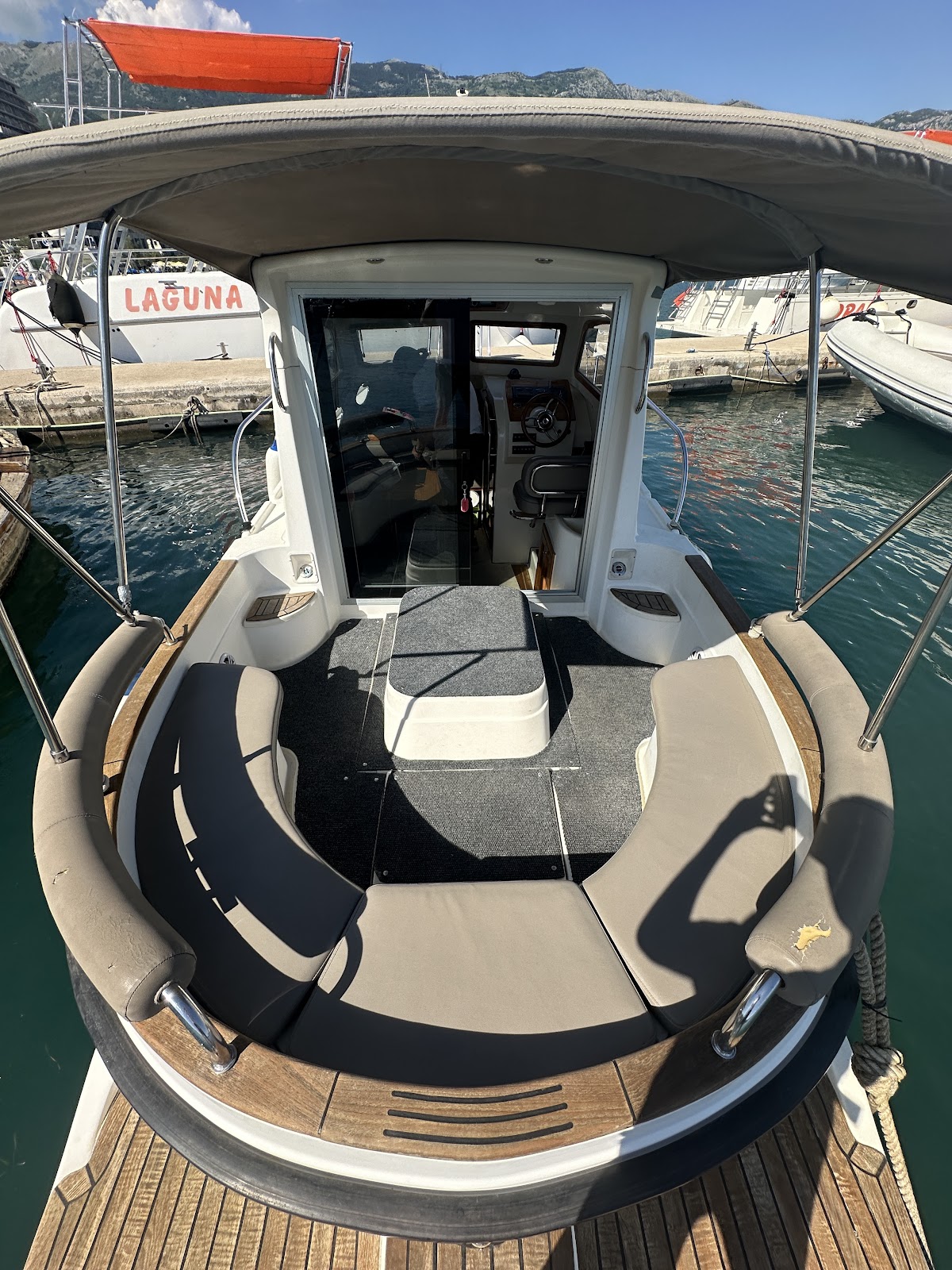 Budva — Betina Boat Tours — galeri