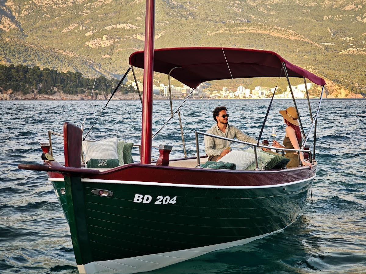 Budva — Aurora Boat Budva — galeri