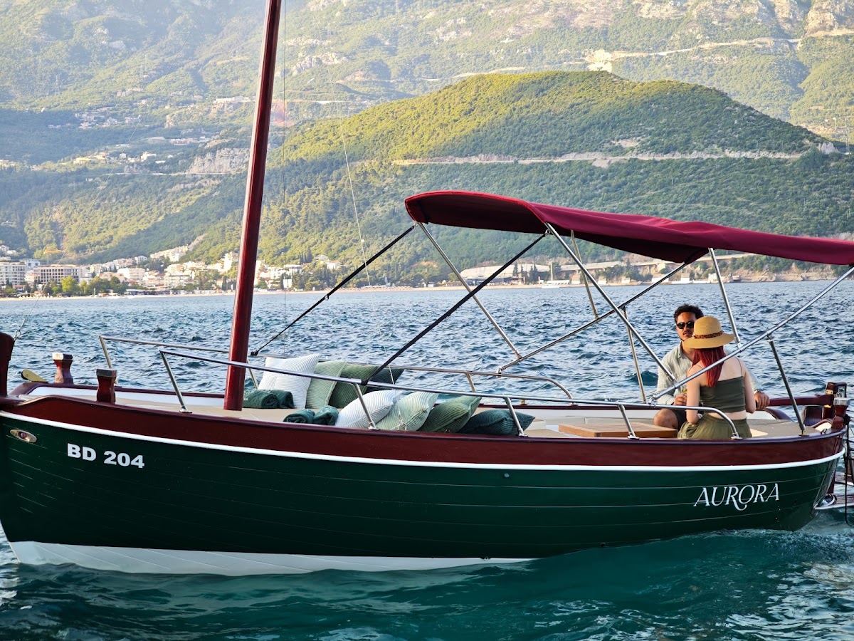 Budva — Aurora Boat Budva — galeri