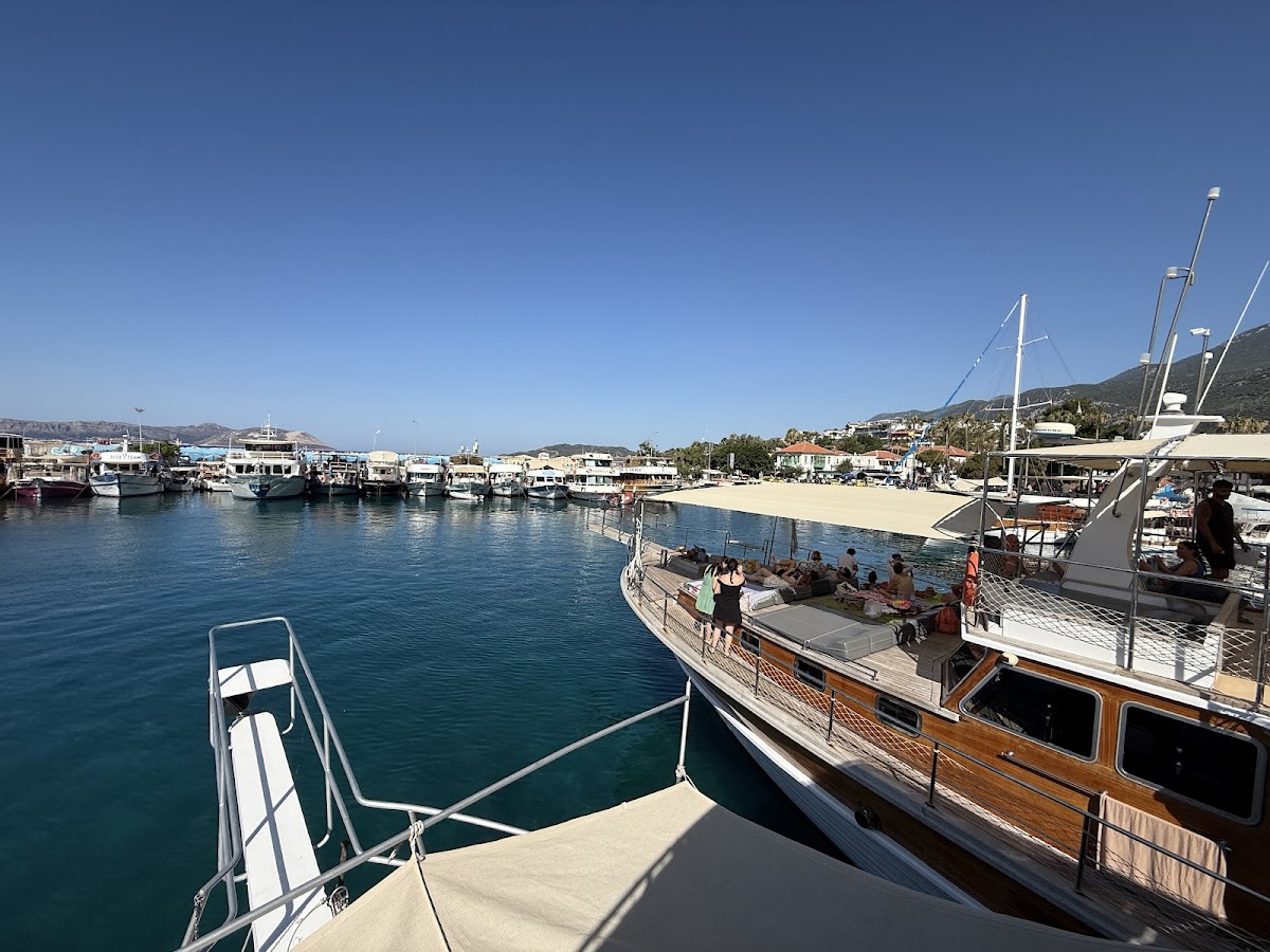 Kaş — Bermuda Boat Daily Boat Trips — galeri