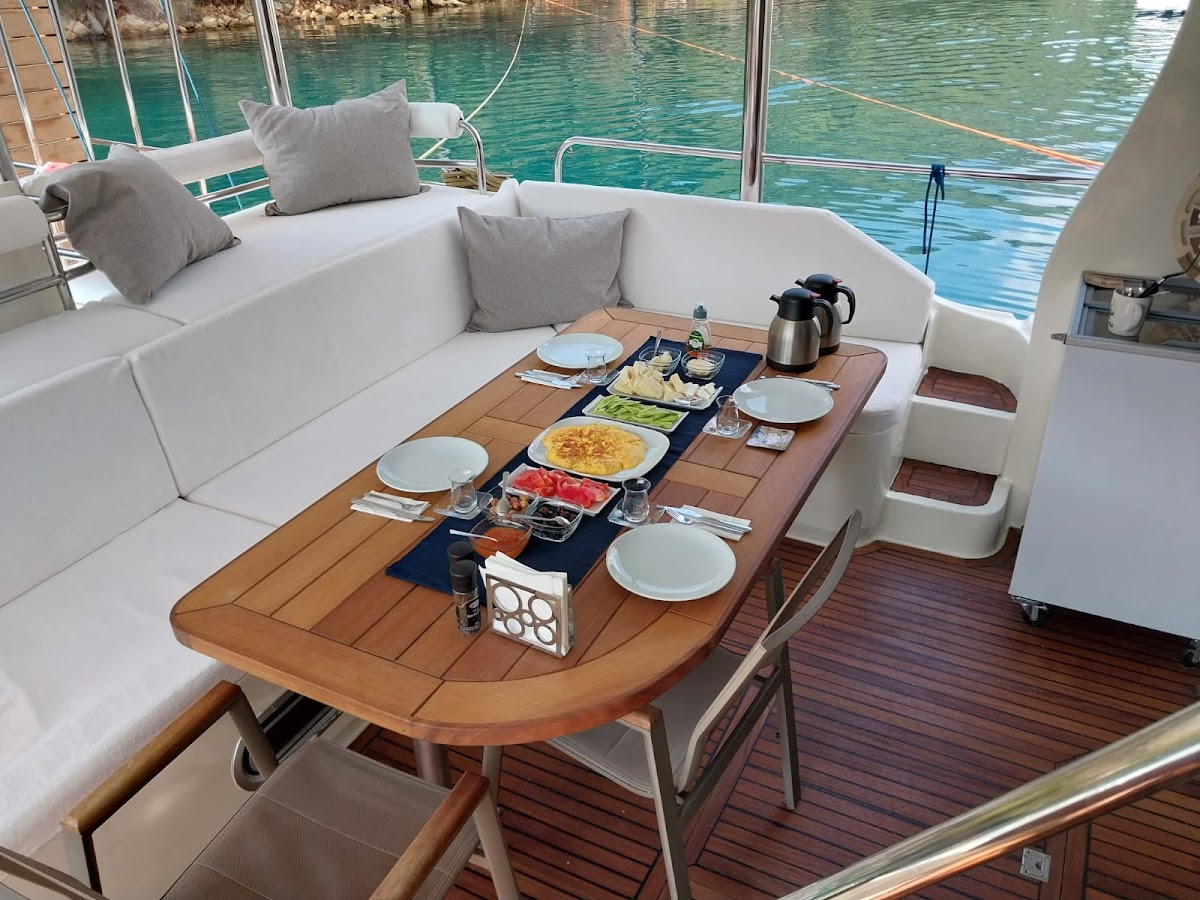 Çeşme — Cesme Tekne Ve Yat Kiralama — gallery