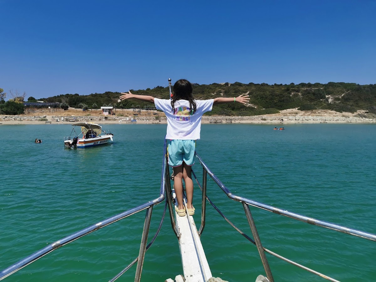 Çeşme — Masiva Tur Urla Tekne Turu Izmir Yat Kiralama — galeri