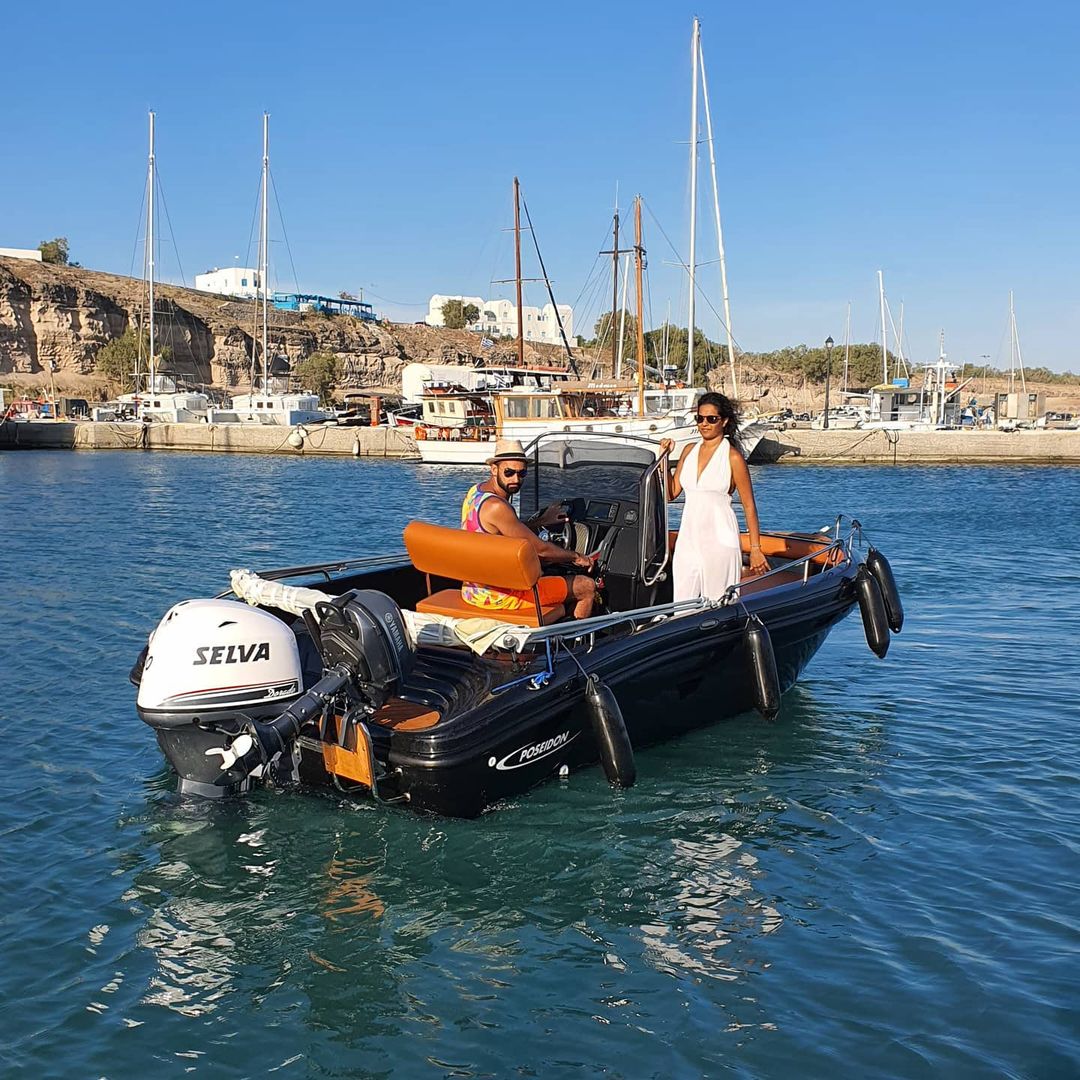 Santorini — Boat Rental In Santorini Blue Waves Cruises Santorini — galeri