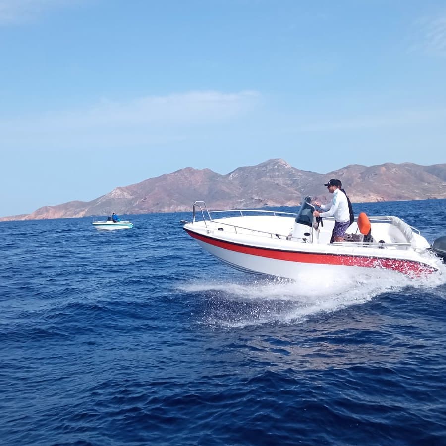 Santorini — Boat Rental In Santorini Blue Waves Cruises Santorini — galeri