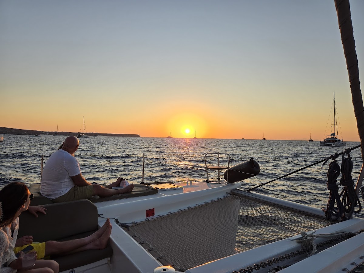 Santorini — Spiridakos Sailing Cruises — gallery