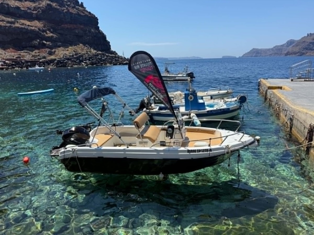 Santorini — Seagold — gallery