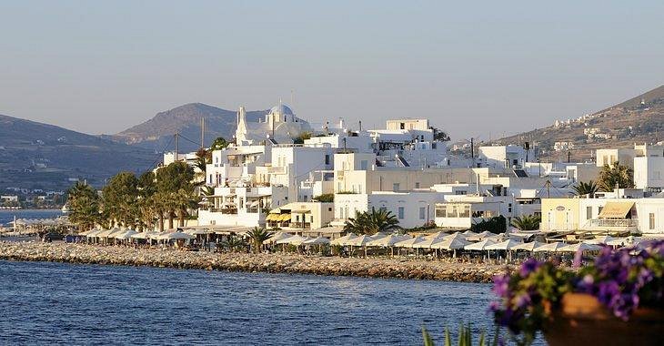 Paros galeri