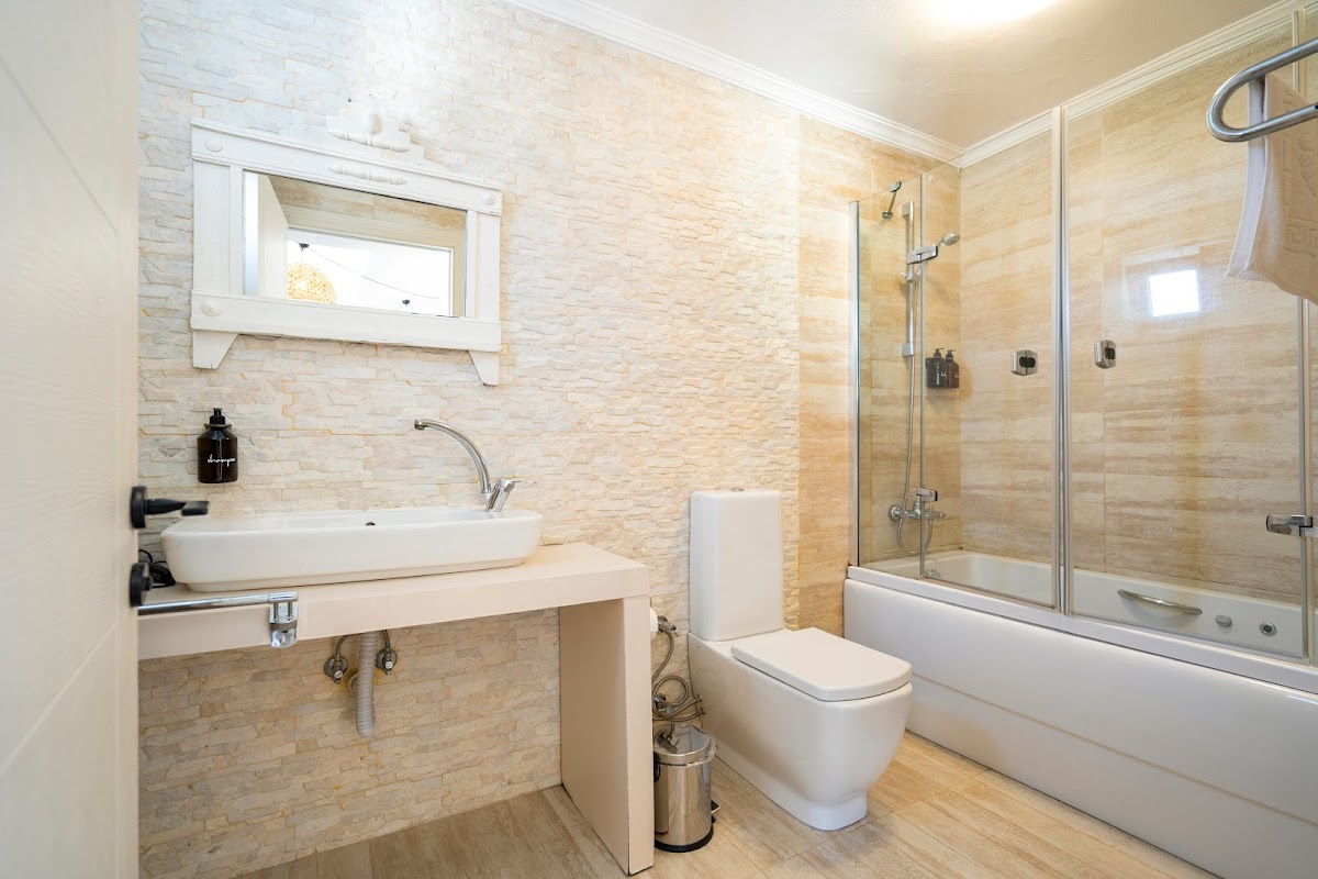 Alaçatı — Art Alacati Butik Otel - Alaçatı Konforu — galeri