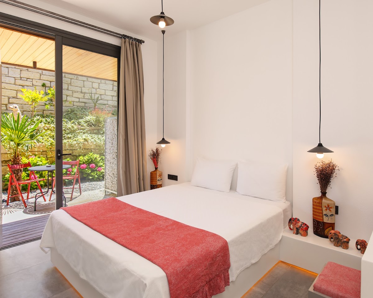Alaçatı — Yer Li Otel Alaçatı - Alaçatı'da Butik Konaklama — galeri