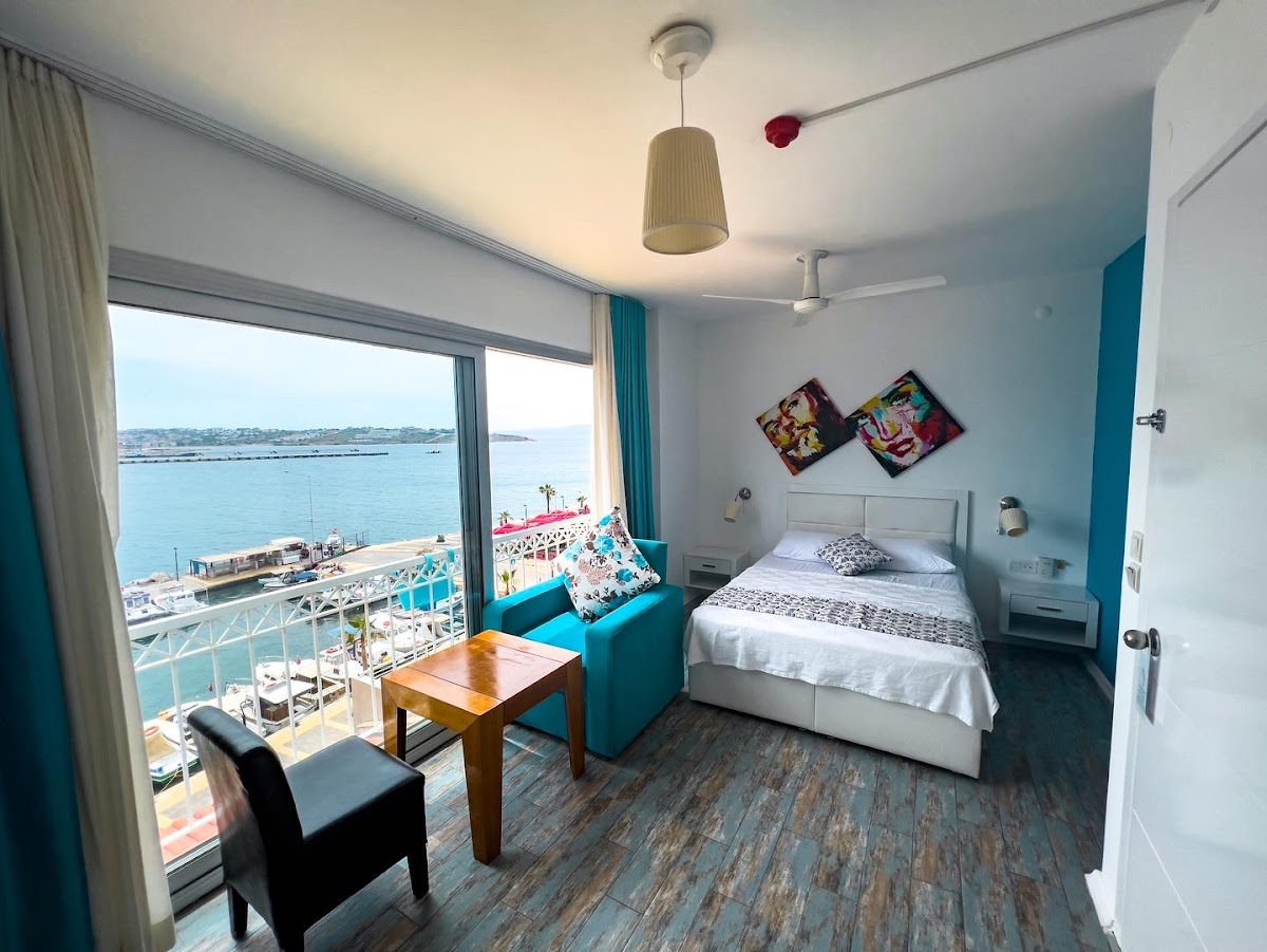 Çeşme — Larimar Butik Hotel Çeşme - Samimi ve Konforlu Konaklama — galeri