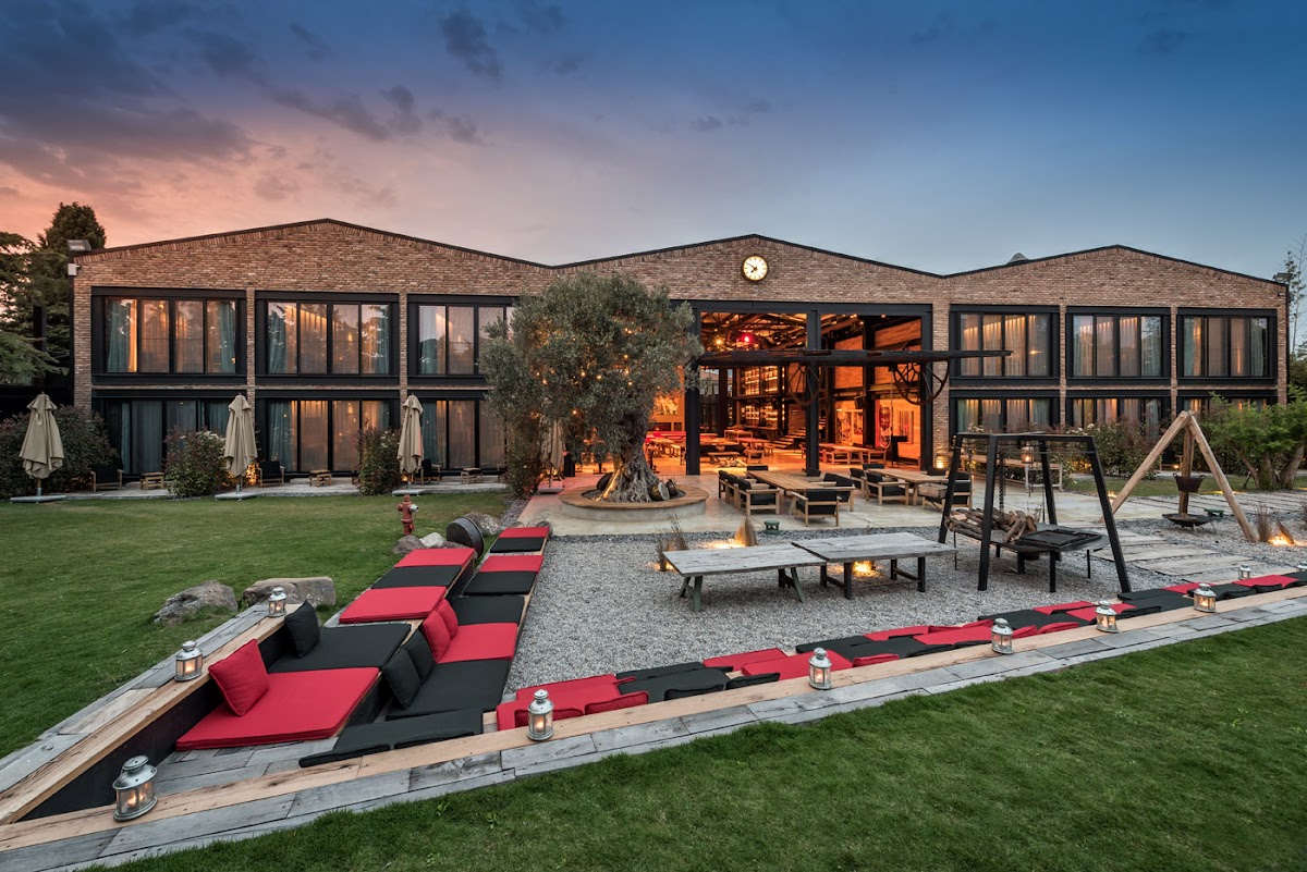 Çeşme — Warehouse By The Stay — gallery