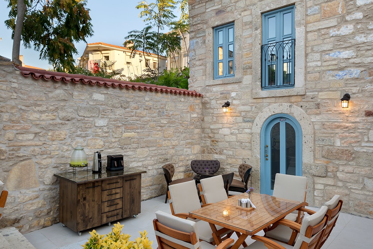 Çeşme — Eflin Haus Historical Place Monument — gallery
