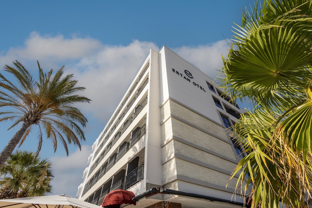 Çeşme — Ertan Hotel — gallery