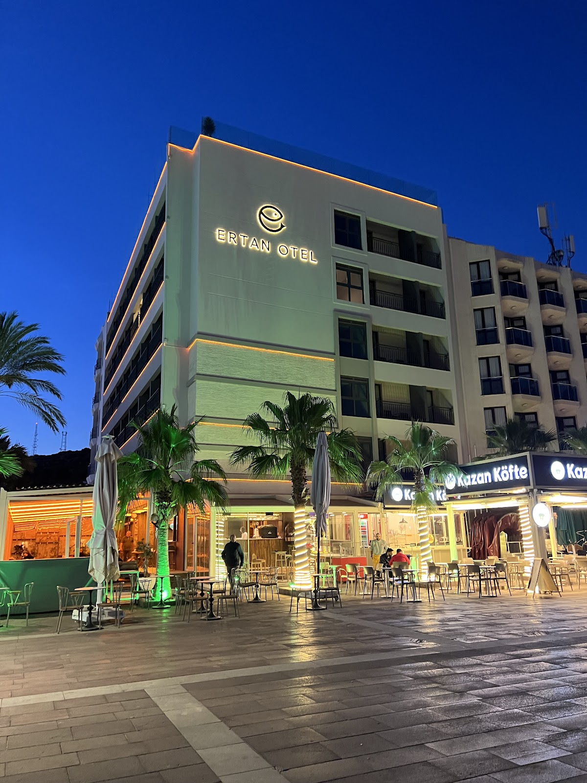 Çeşme — Ertan Hotel — gallery