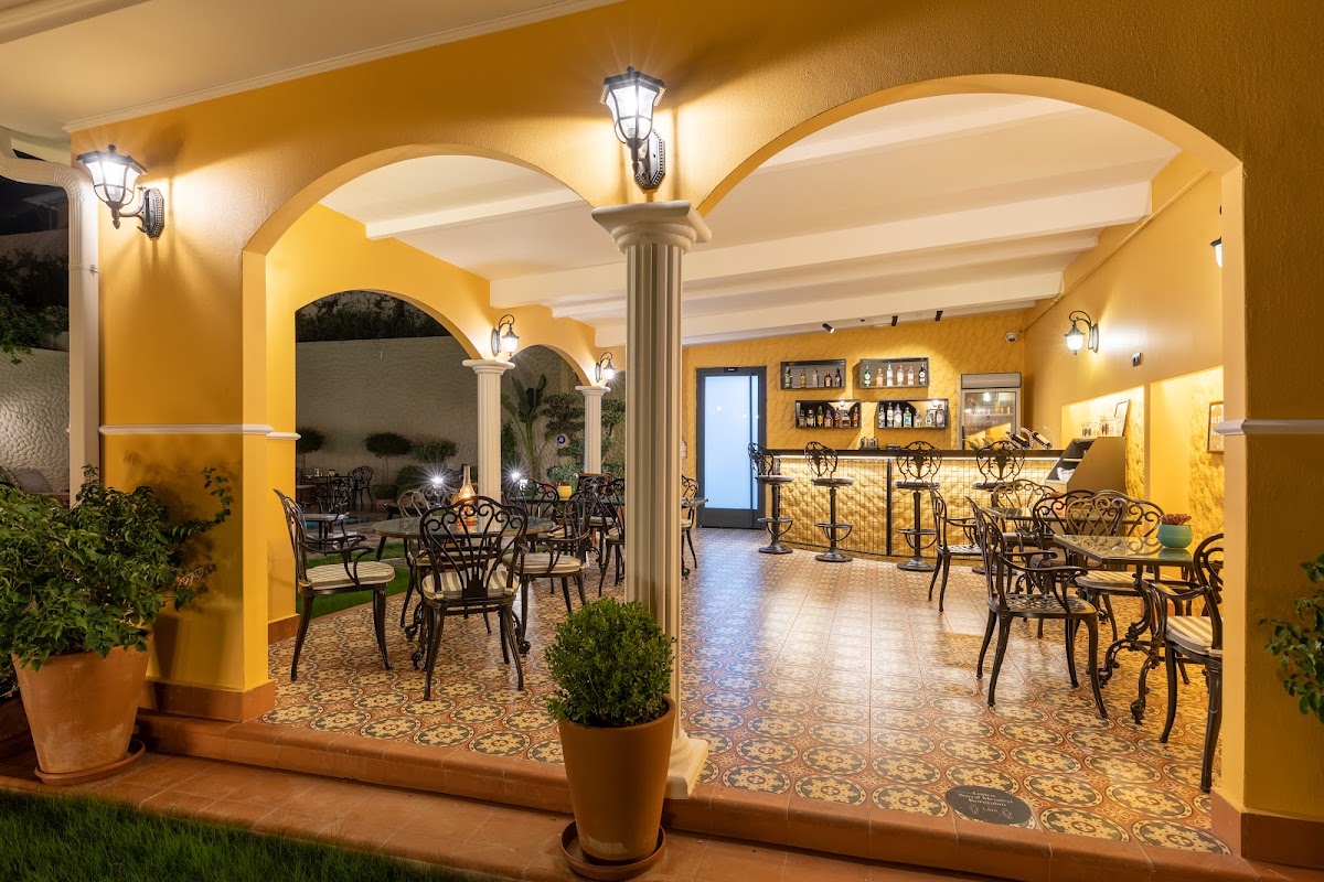 Çeşme — Motif Hotel Çeşme - Şirin Butik Otel Konforu — galeri