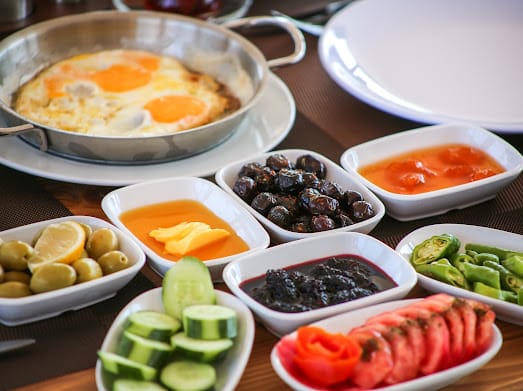 Çeşme — Dali Boutique Hotel Çeşme - Sıcak ve Şık Butik Konaklama — galeri