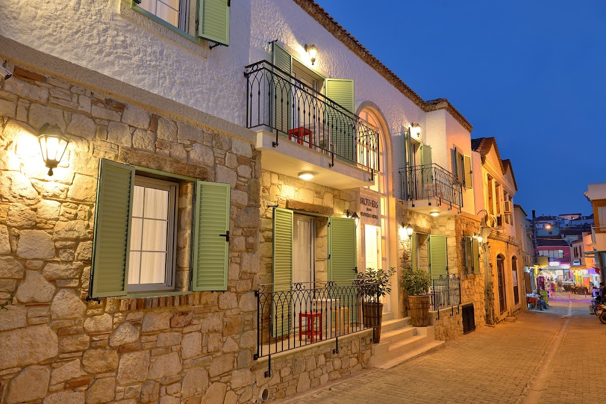 Çeşme — Brothers Çeşme Hotel - Çeşme'de Butik Konaklama — galeri