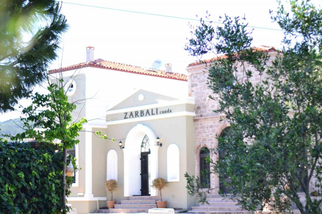 Cunda — Zarbali Cunda Otel Ayvalık - Butik Konaklama Deneyimi — galeri