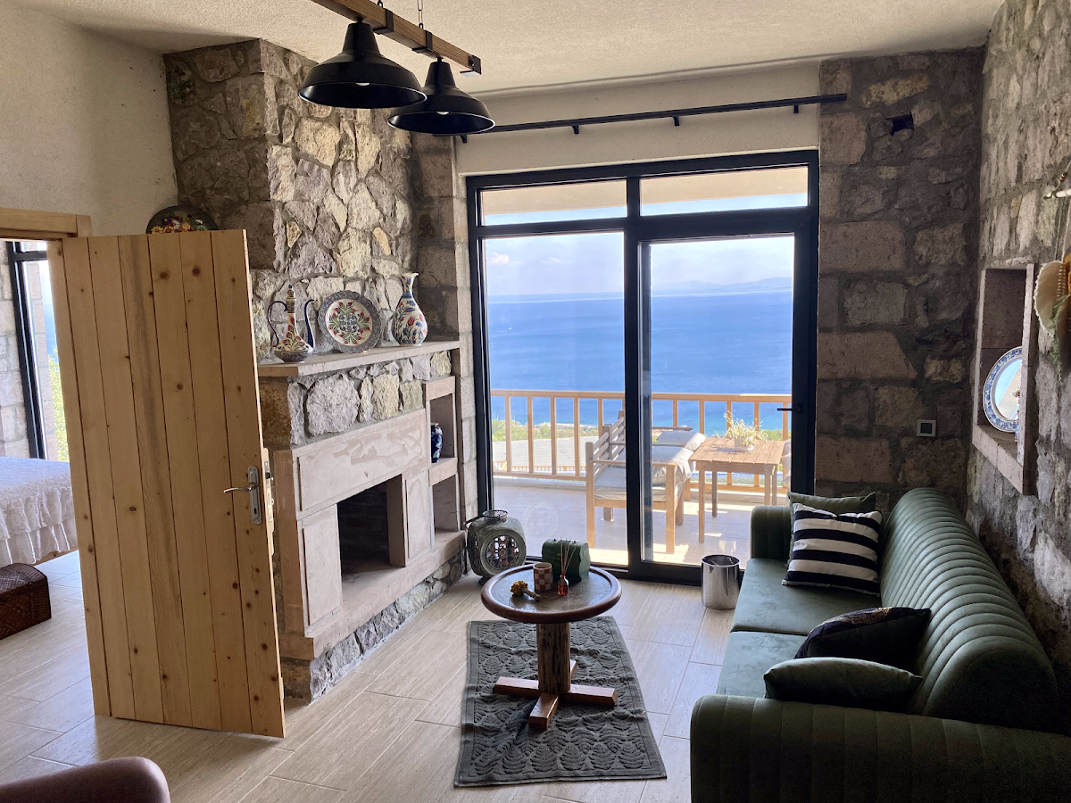Assos — Karadut Tas Otel — galeri