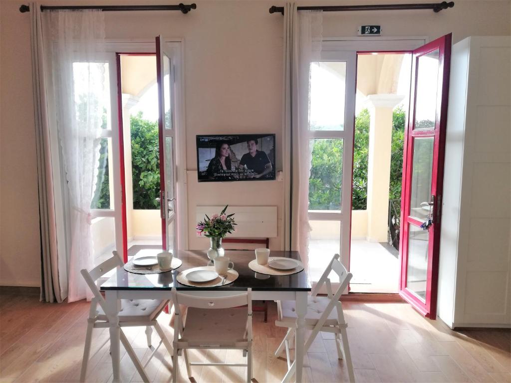 Chios Island — Bella Cisterna — gallery
