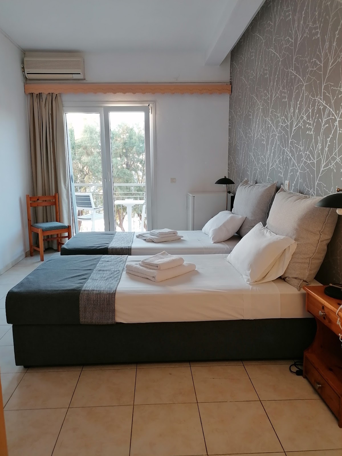 Lesbos — Ilion Hotel — gallery
