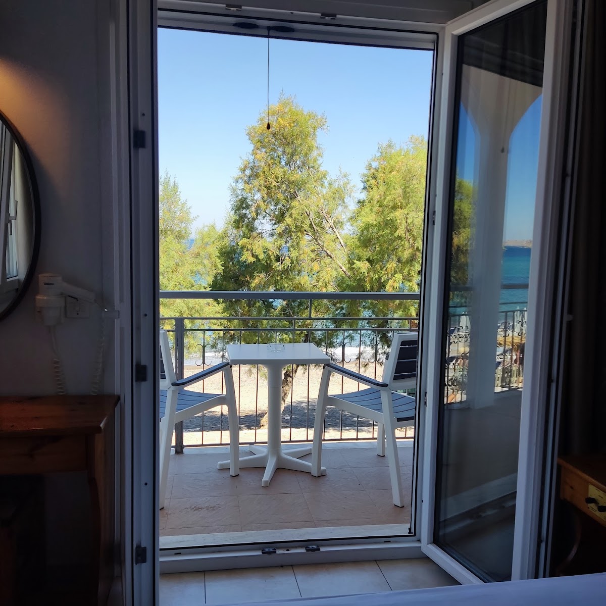Lesbos — Ilion Hotel — gallery