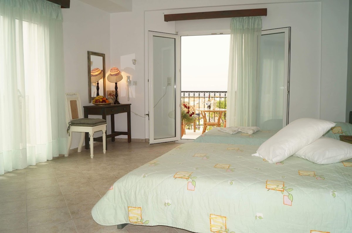 Lesbos — Pygolampida Mini Boutique Hotel — gallery