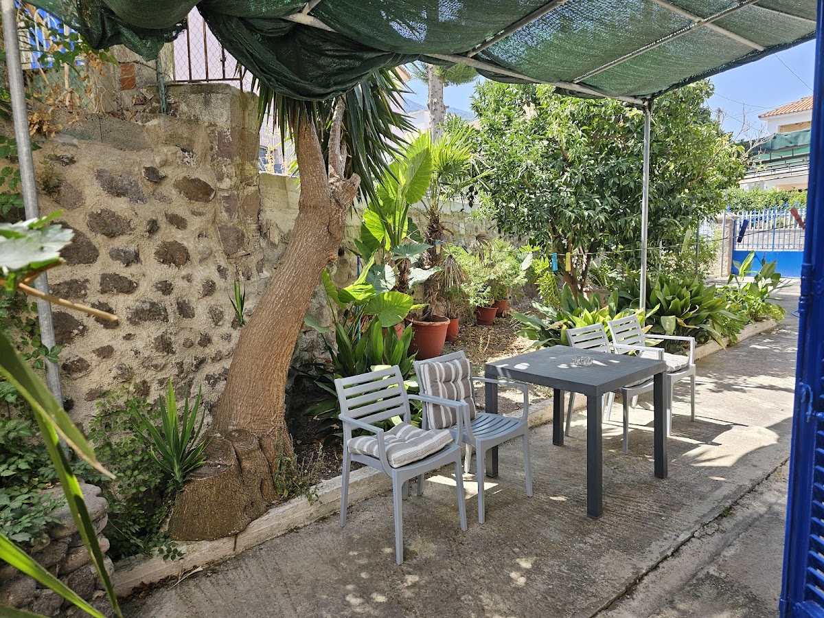 Lesbos — Gorgona Hotel Skala Sykaminias Hotel Apartment Accommodation — gallery
