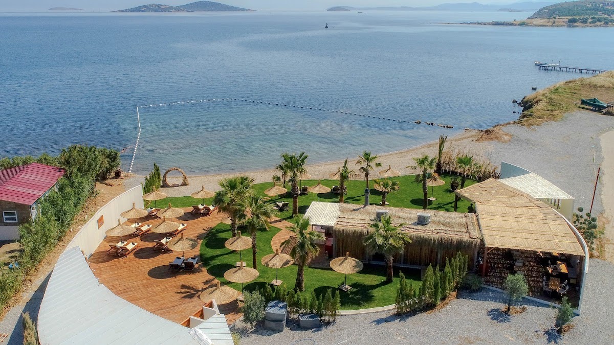 Cunda — Anda Beach Bistro Rooms - Namık Kemal Cunda Butik Otel — galeri