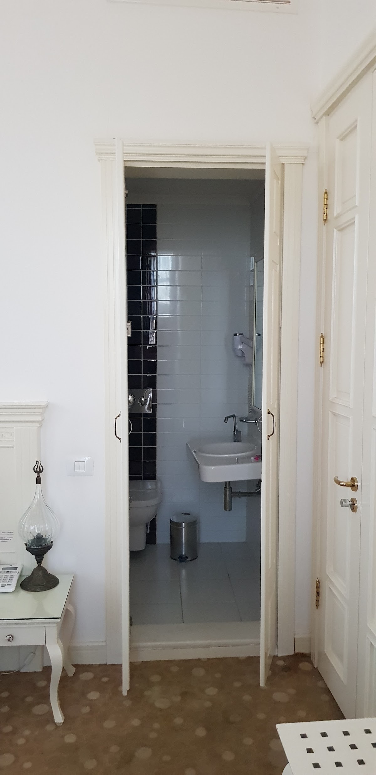 Cunda — Siyah Lale Cunda 1841 - Namık Kemal Otel Konaklama — galeri