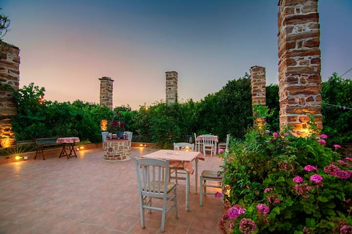 Chios Island — Mouzaliko Traditional Hotel Chios Greece — galeri