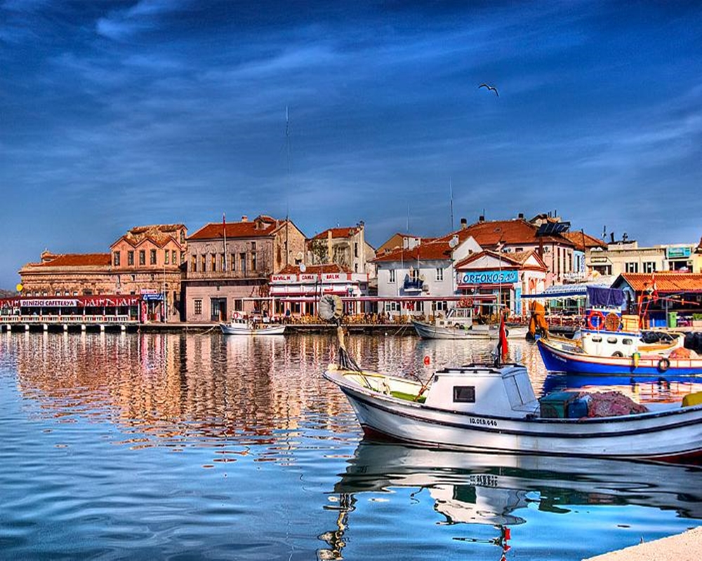 Ayvalık — Hayriye Hanim Ege Otel — gallery