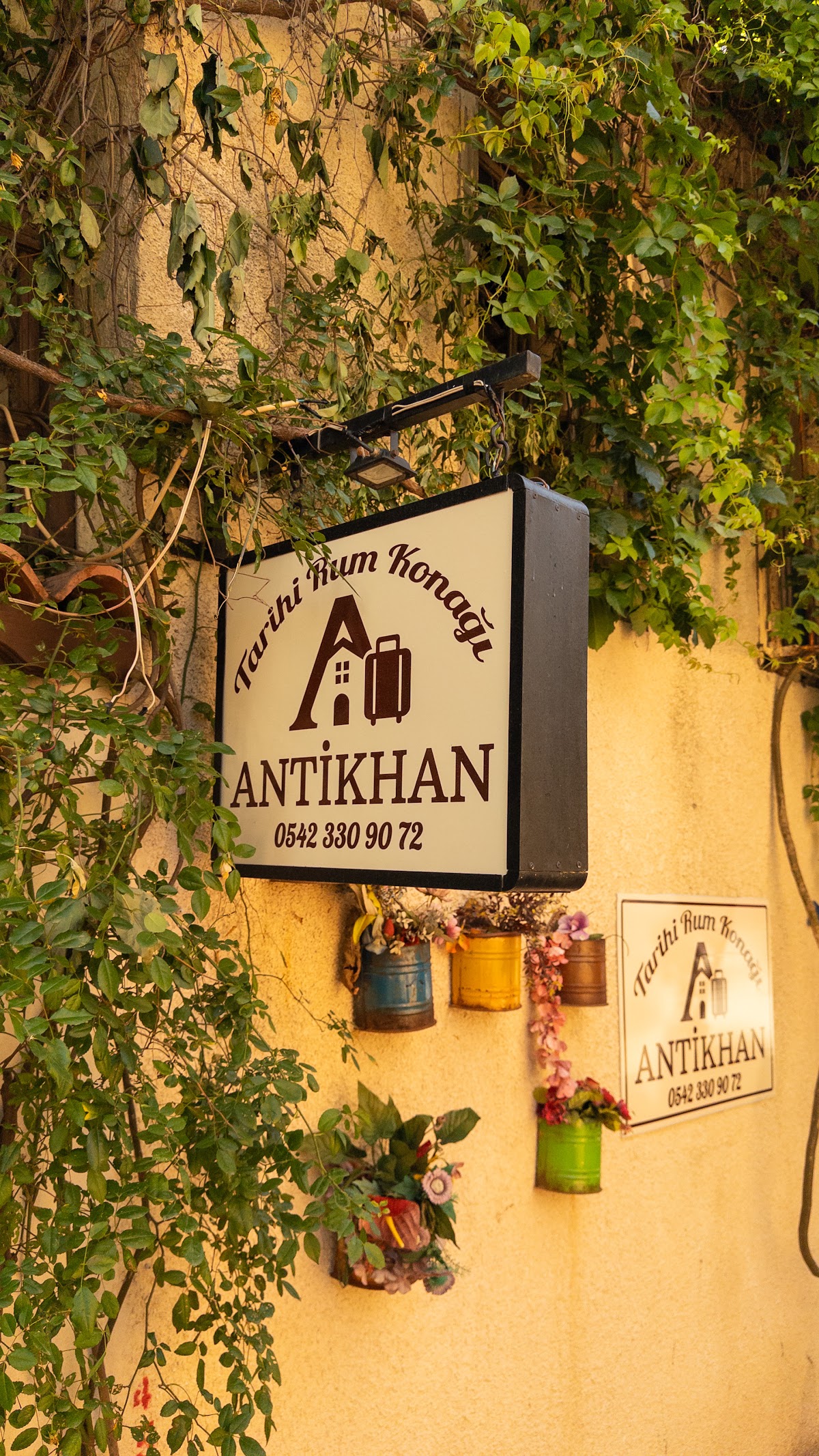 Ayvalık — Tarihi Rum Konagi Antikhan Pansiyon — gallery