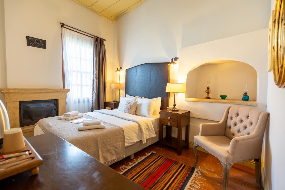 Ayvalık — Ayvalik Otel Macaron Konagi — gallery