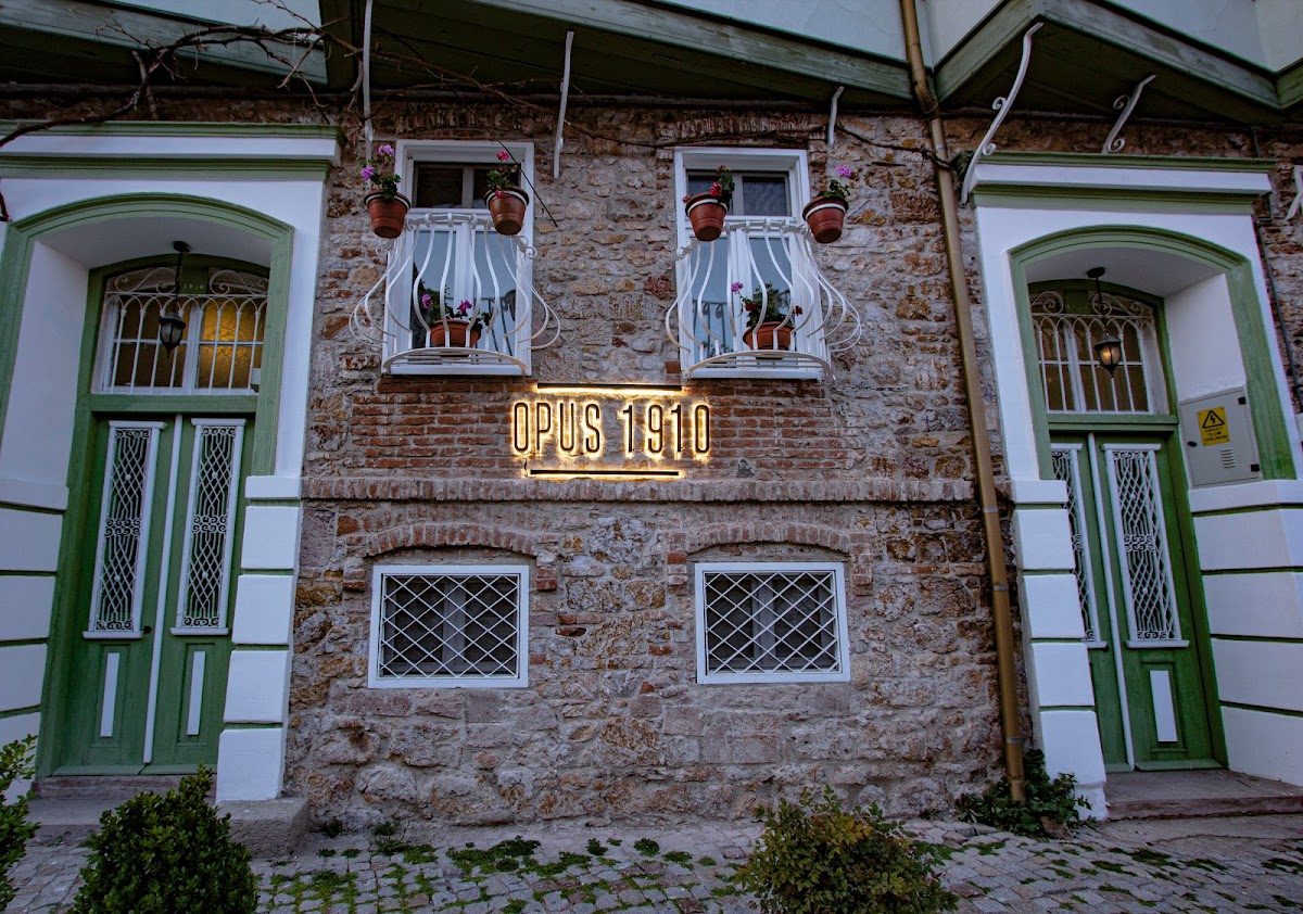 Ayvalık — Opus 1910 — gallery