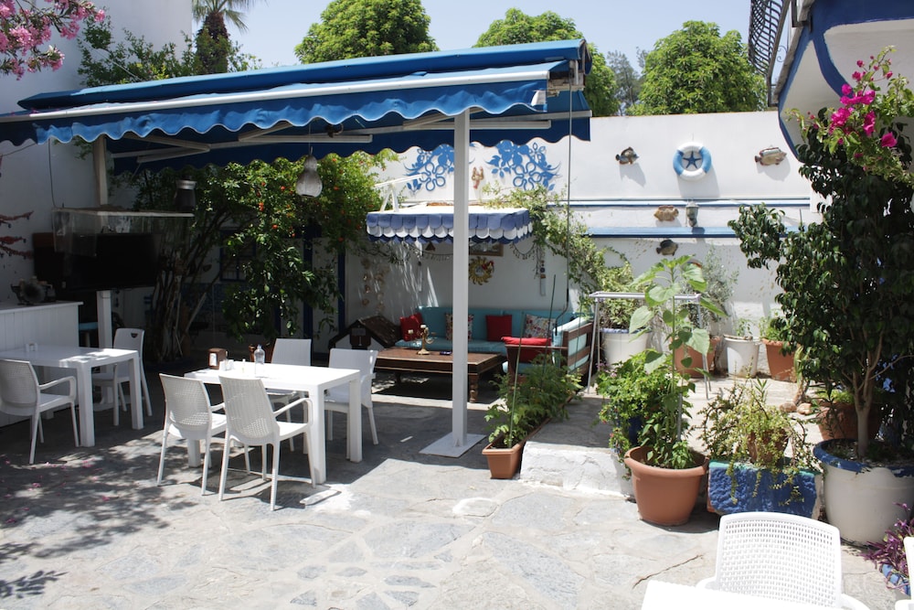 Bodrum — Zumrut Pansiyon Bodrum — gallery