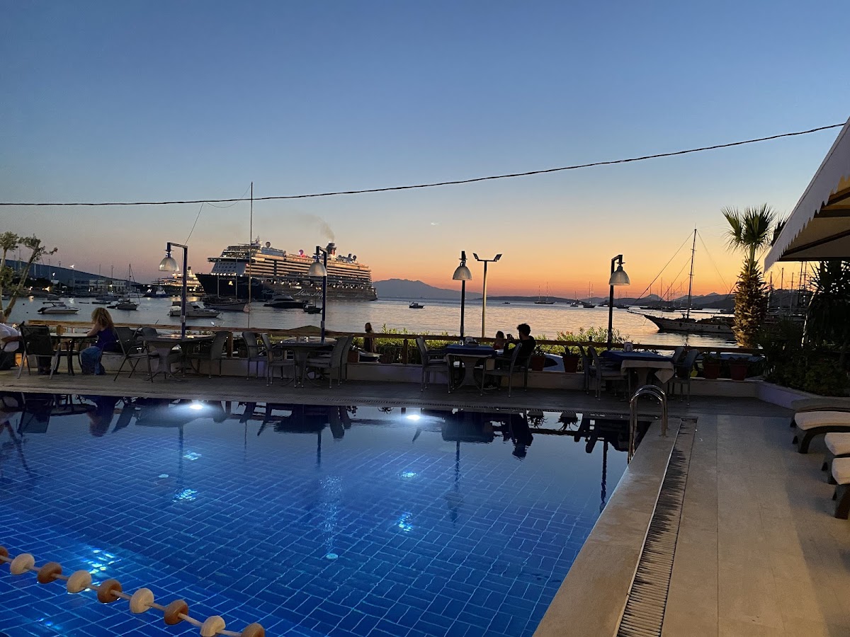 Bodrum — Akkan Beach Hotel — gallery