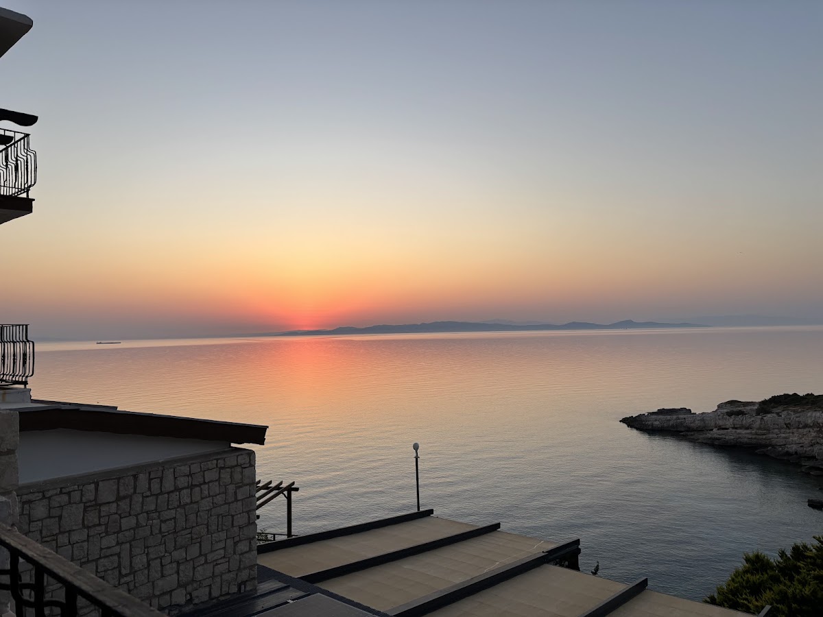 Karaburun — Nergis Otel — gallery
