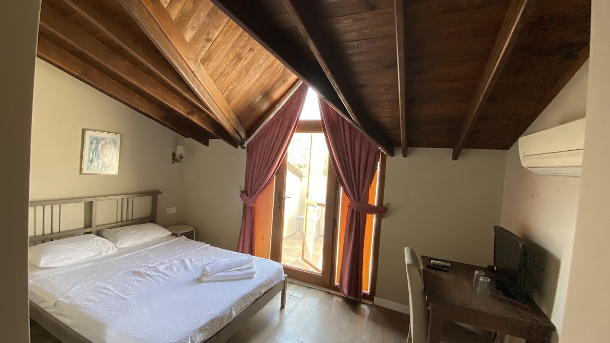 Karaburun — Karaburun Konak Hotel — gallery