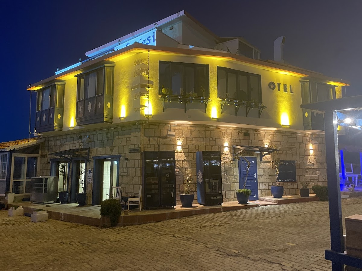 Karaburun — Uzum Iskelesi Butik Otel Restaurant — gallery