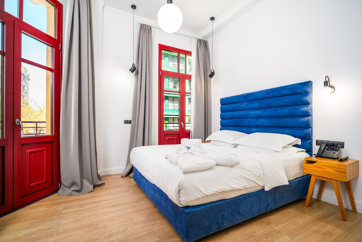 Thessaloniki — The Maroon Bottle Luxury Suites — galeri
