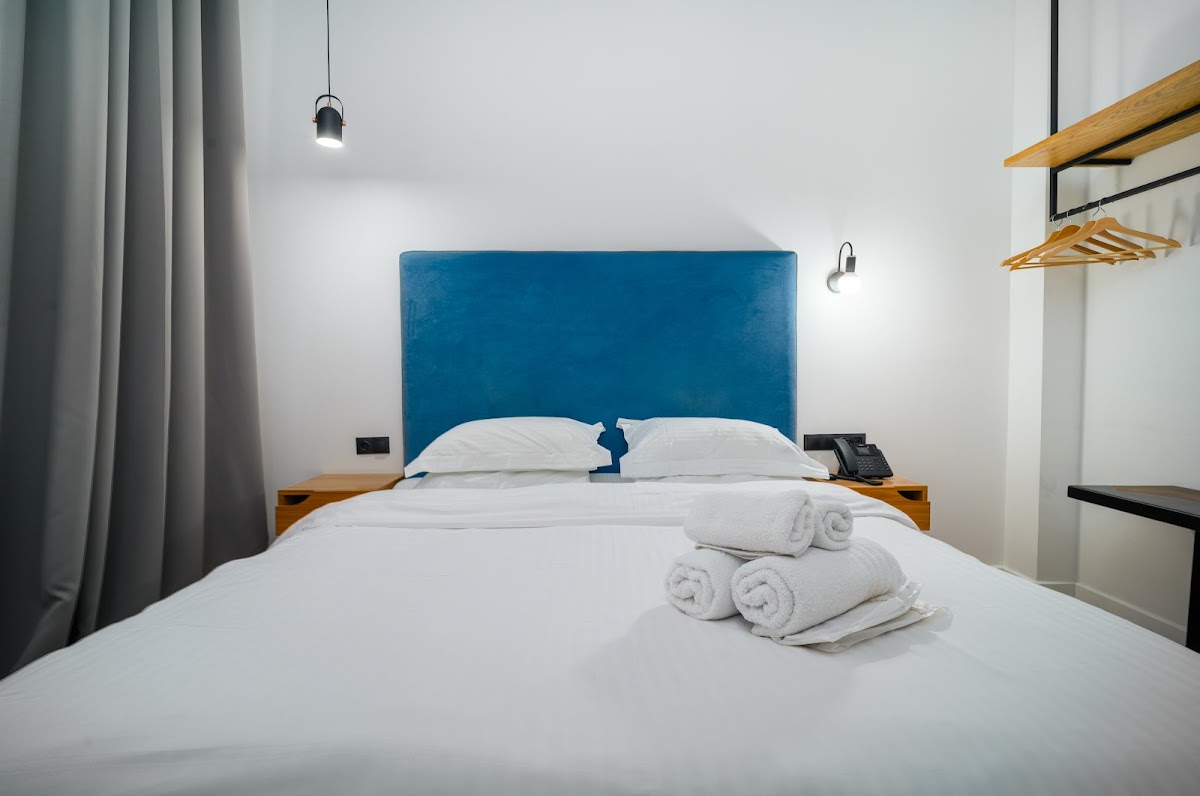 Thessaloniki — The Maroon Bottle Luxury Suites — galeri