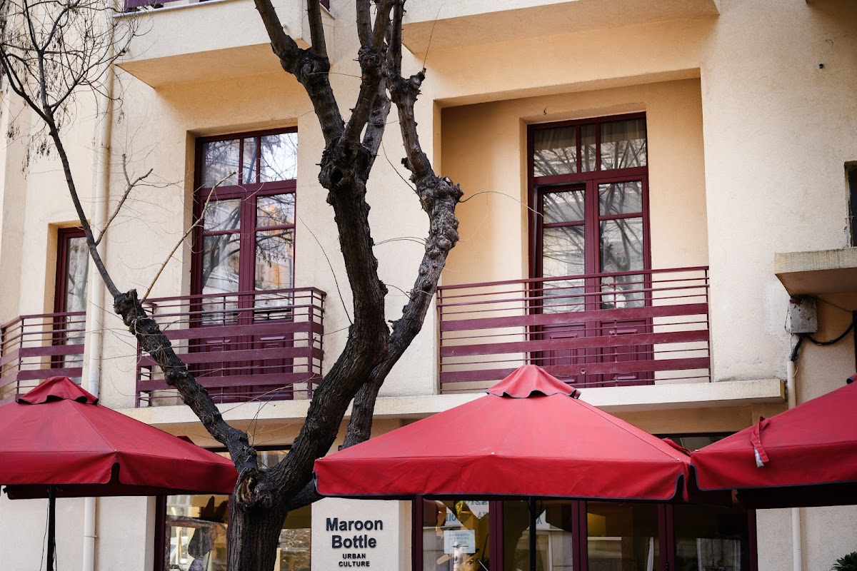 Thessaloniki — The Maroon Bottle Luxury Suites — galeri